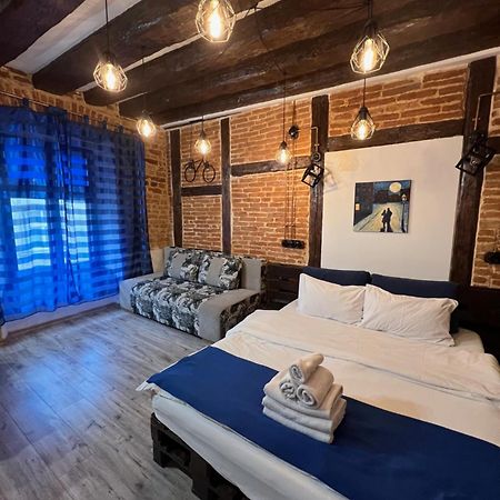 Cozy Loft В Самому Центрі Львова Lejlighed Eksteriør billede