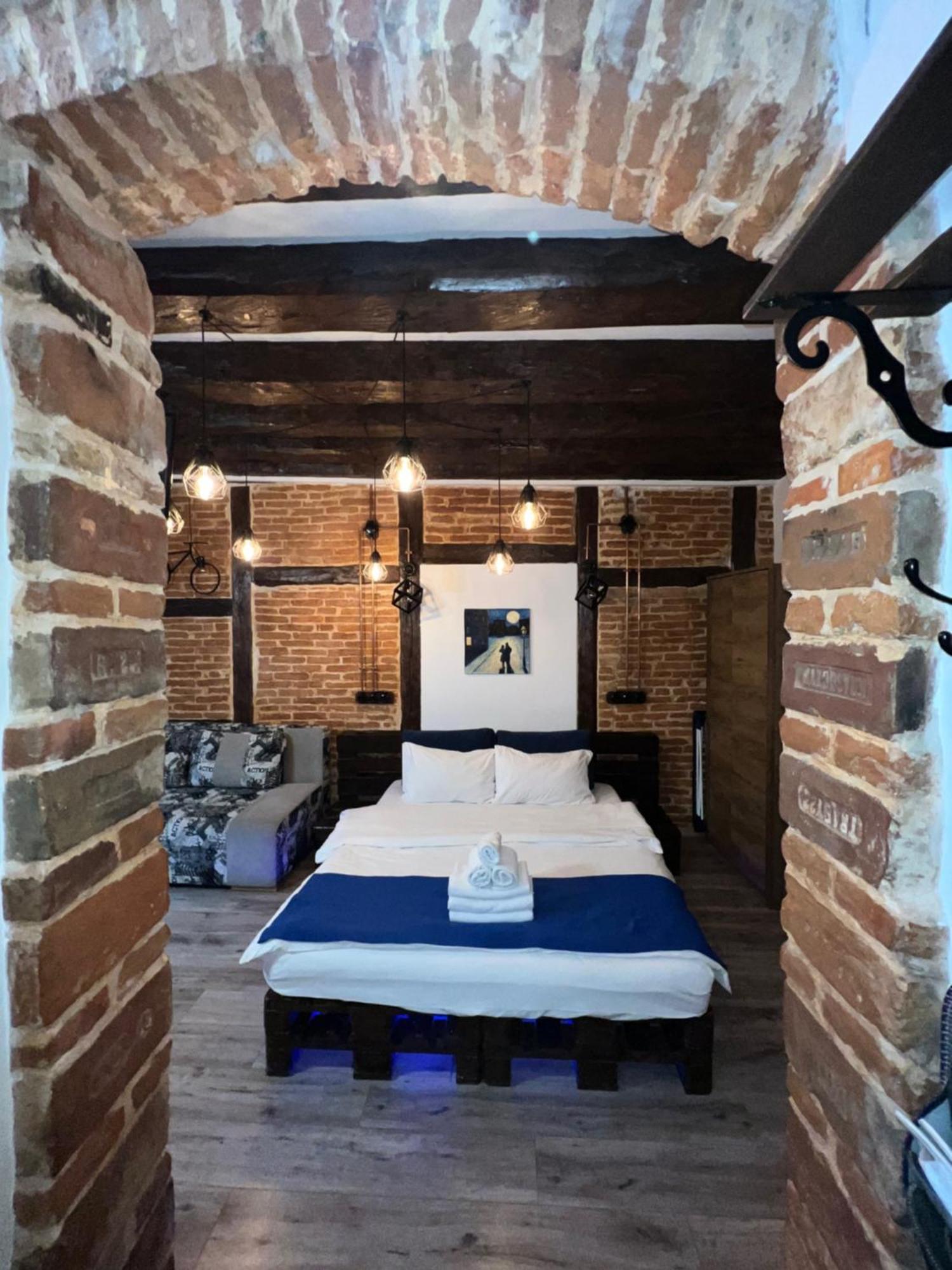 Cozy Loft В Самому Центрі Львова Lejlighed Eksteriør billede
